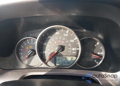 2016 Toyota Rav4 Le из США, поврежденный, VIN JTMZFREV1GJ078810